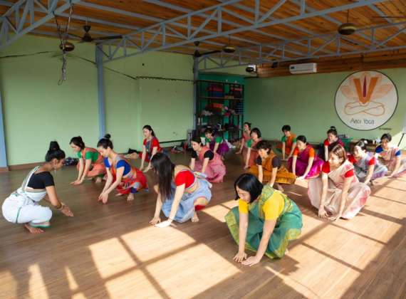 Yoga Drop in classes in Rishikesh India